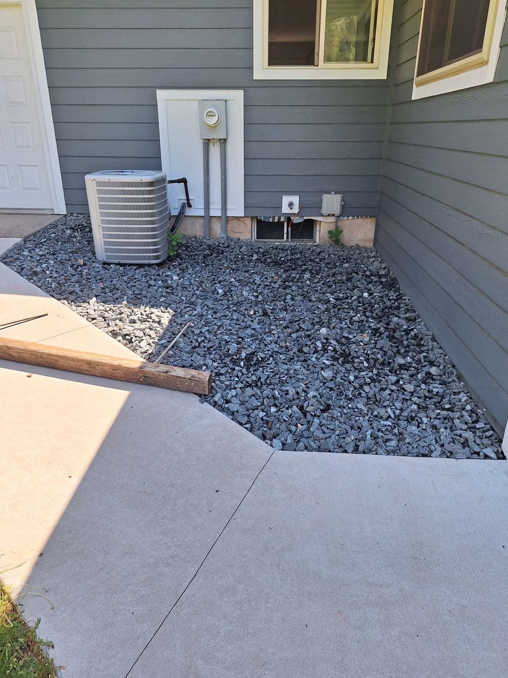 Gallery photos for Hardscaping and Rock Installation Around an Eau Claire Home: Image #2